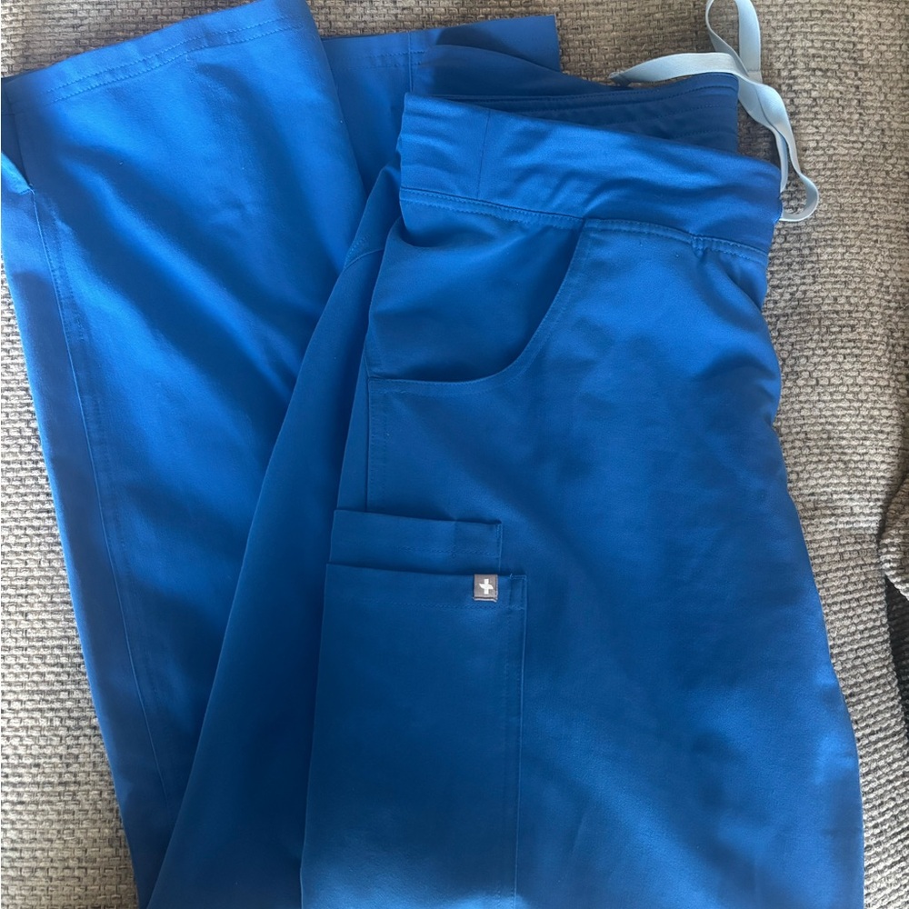 Figs Women's Vibrant Blue Cargo Pants